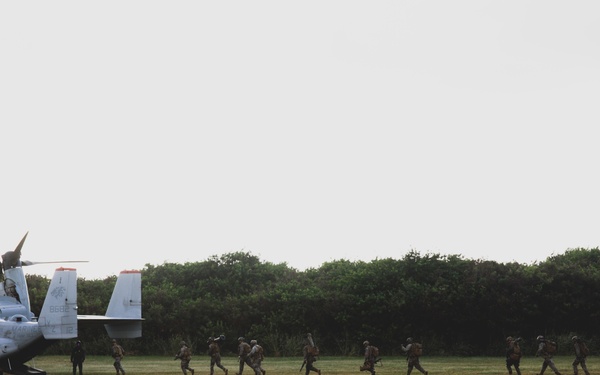 3d LCT conducts Air Assault Training