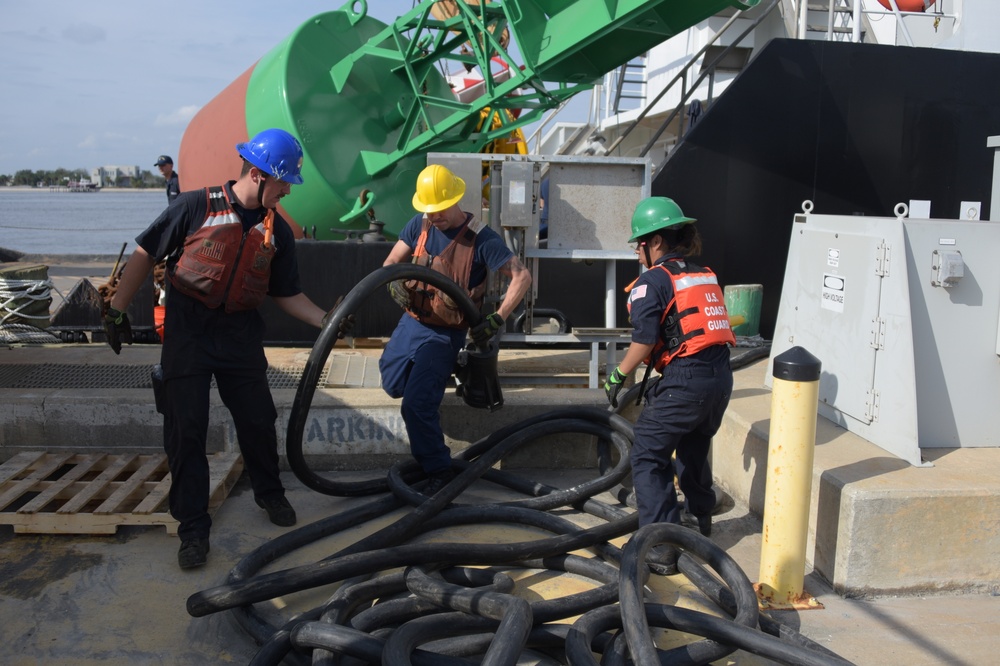 Photo of Maria Bray Crew Members Prior to Getting Underway