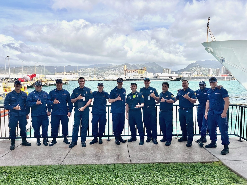 Coast Guard, Aircraft Rescue Fire Fighting Unit complete joint training