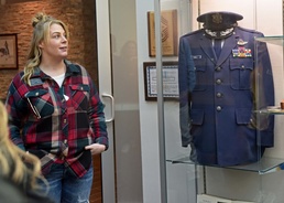 Honorary Commanders attend Wing Immersion