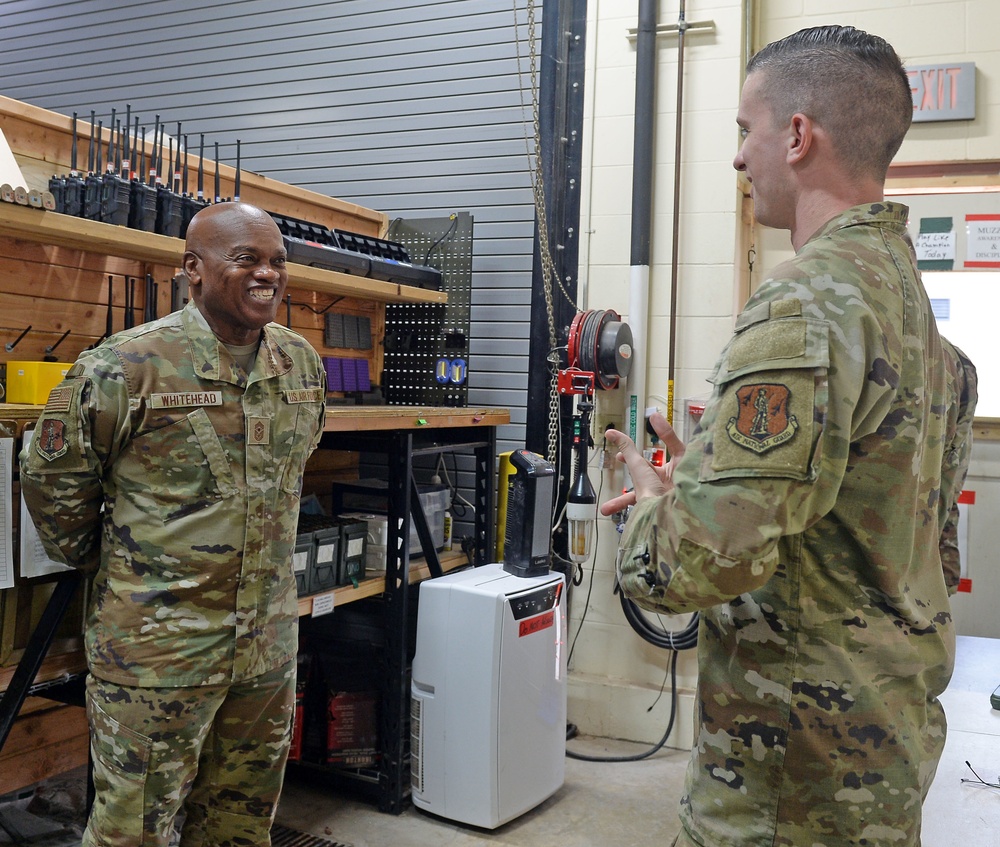 NGB leadership visits Texas National Guard troops on the border