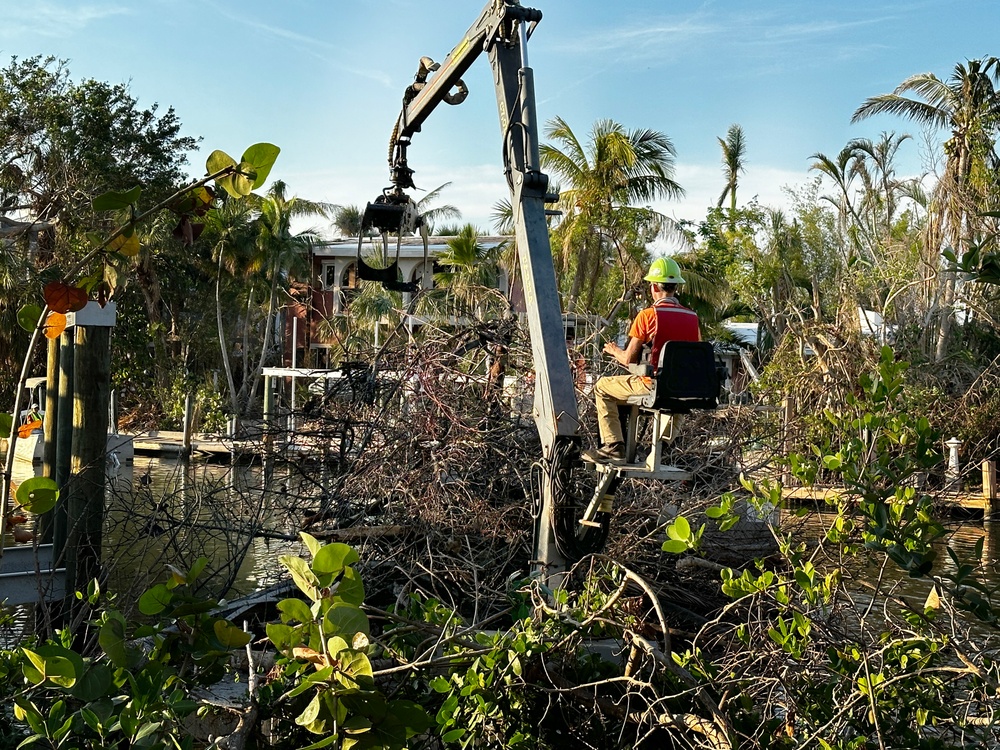 Crews Work to Remove Debris in Waterways on Sanibel Island