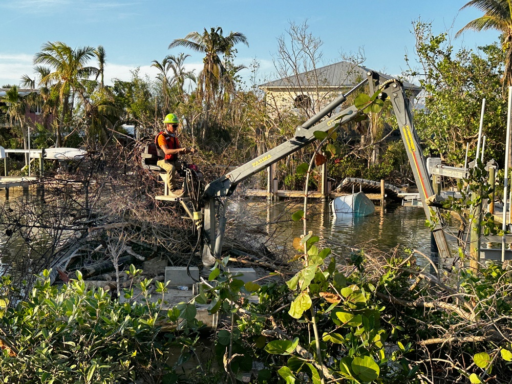 Crews Work to Remove Debris in Waterways on Sanibel Island