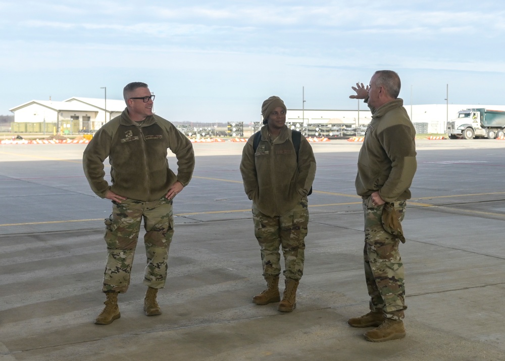 1st AF Command Chief Master Sgt. visits Air National Guardsmen