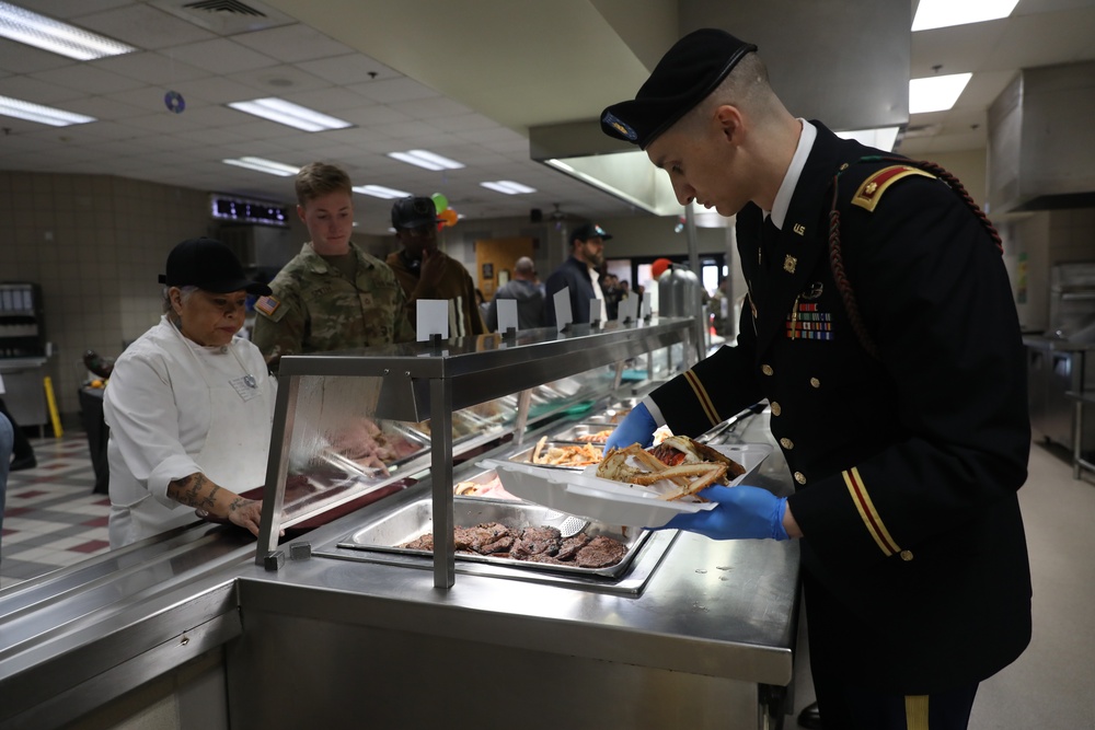 1st Infantry Division Celebrates Thanksgiving 2022