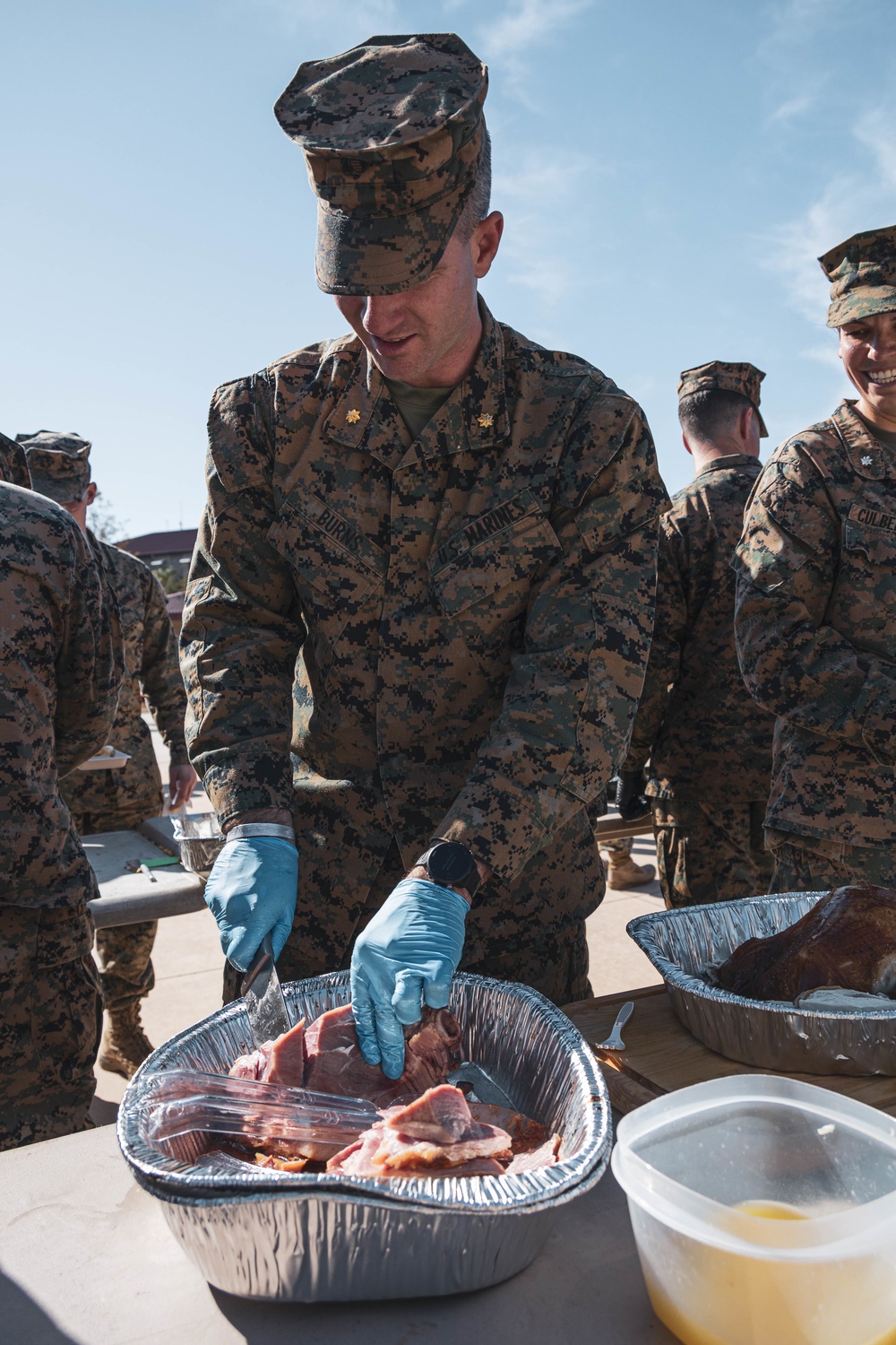 7th Engineer Support Battalion Thanksgiving Potluck