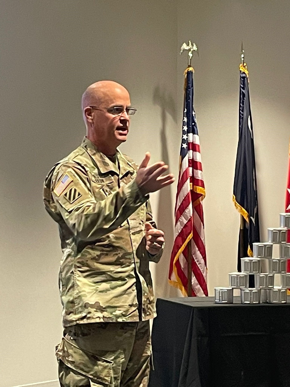 BG Dixon speaks at University of South Carolina ROTC branching ceremony