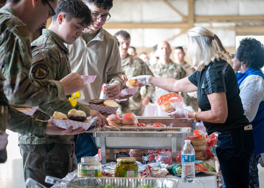 Sumter Locals, Shaw strengthen bonds in annual picnic
