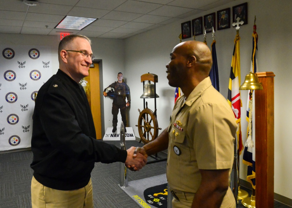 Commander, Navy Recruiting Command visits Navy Talent Acquisition Group Pittsburgh