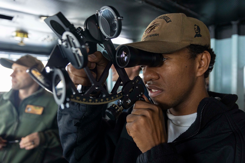 Abraham Lincoln sailor operates a stadimeter