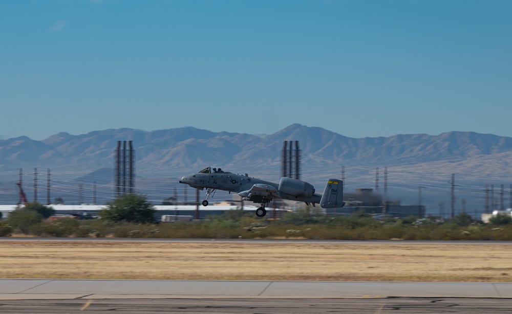 357th 'Dragons' learn to fly