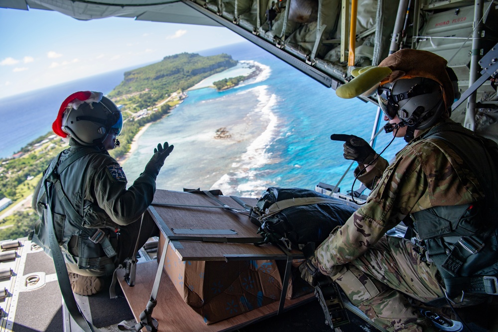 Yokota Airmen conduct a practice airdrop mission during Operation Christmas Drop 2022