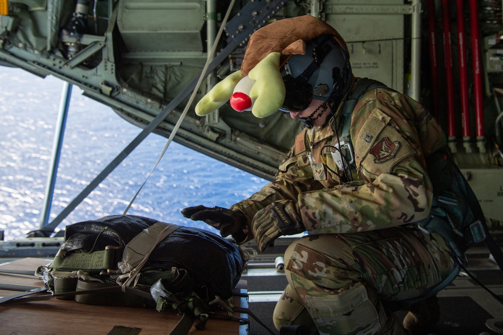 Dvids Images Yokota Airmen Conduct A Practice Airdrop Mission During Operation Christmas