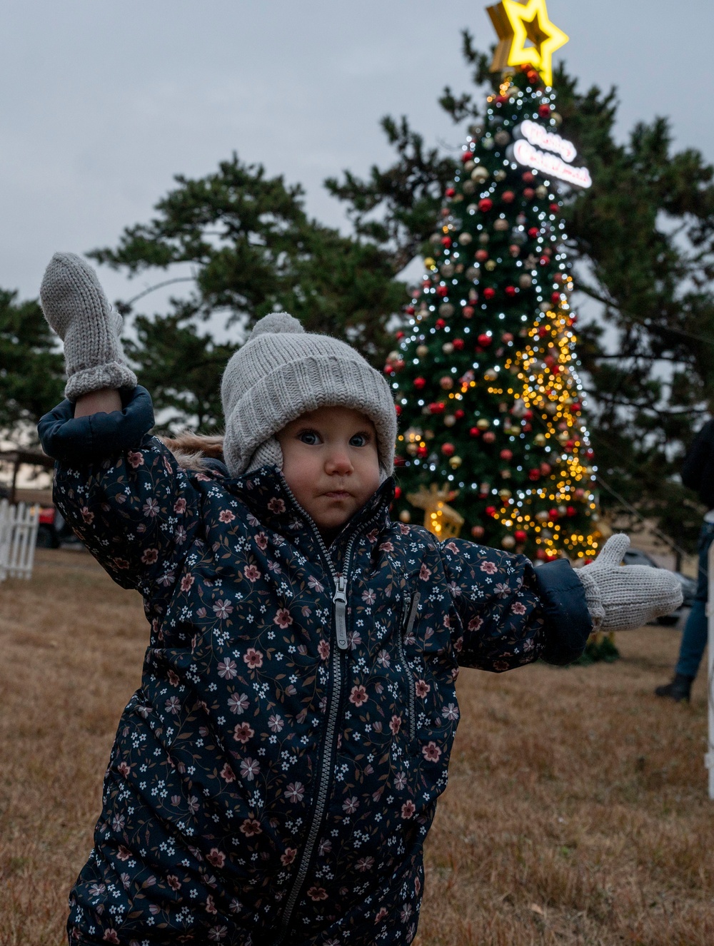 Kunsan shines bright for the holidays