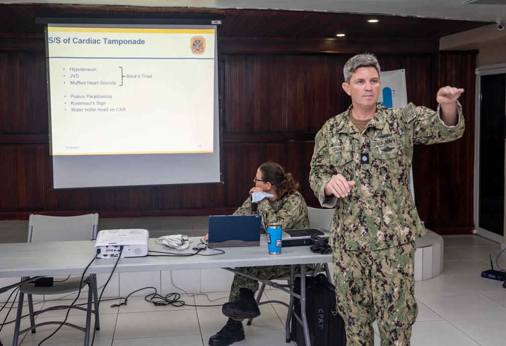 Comfort Sailors Hold Medical Trauma Symposium with Dr. Francisco E. Moscoso Puello Hospital