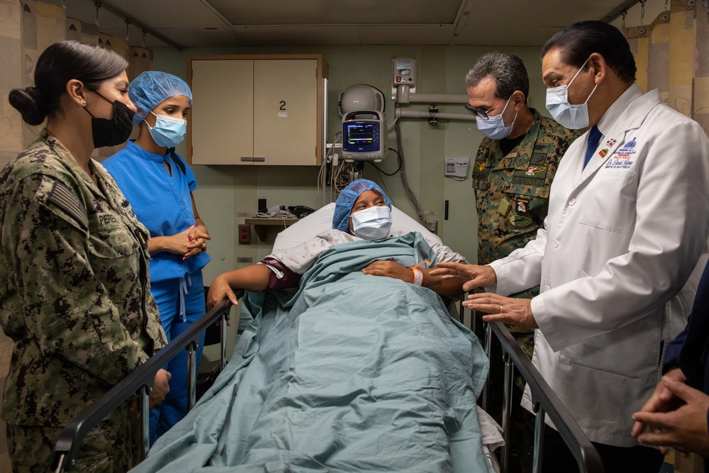 Lt. Gen. Carlos Diaz-Morfa, Dominican Republic Minister of Defense, and Dr. Daniel Rivera, Dominican Republic Minister of Health, take a tour of USNS Comfort during Continuing Promise 2022, in Santo Domingo