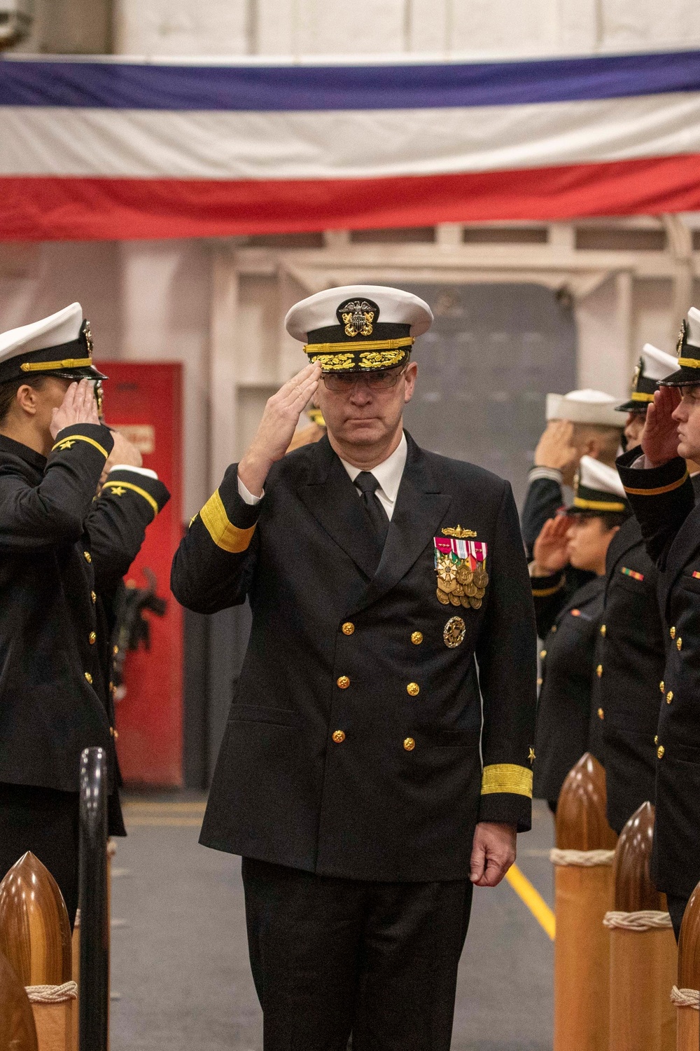 USS Bataan Holds Change of Command Ceremony