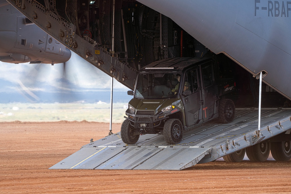 International air mobility crews attend Missouri based advanced tactics course