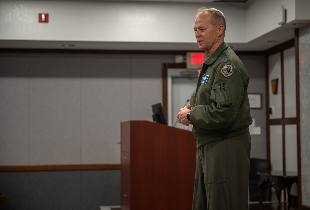 ACC Commander visits with 325th Fighter Wing Airmen