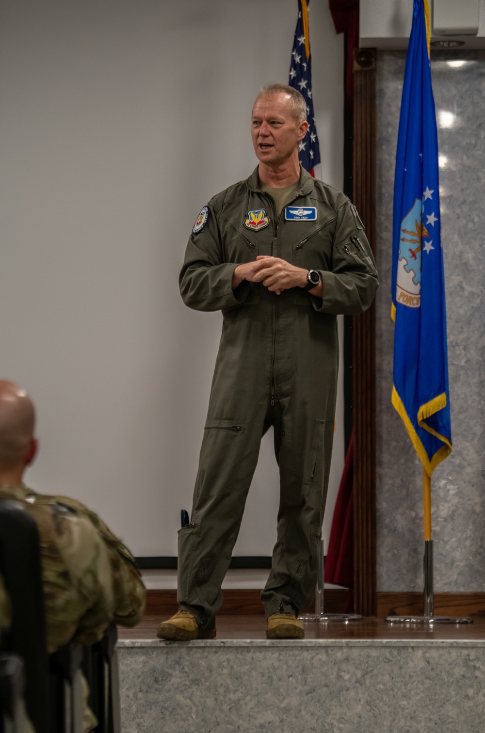 ACC Commander visits with 325th Fighter Wing Airmen