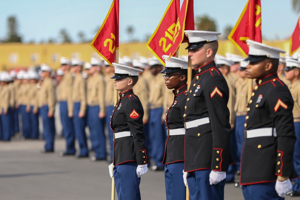 MCRD San Diego's First Female Honor Graduate