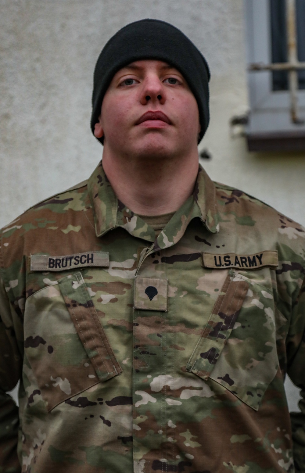 Quest for Educational Opportunities Inspires Soldier Serve