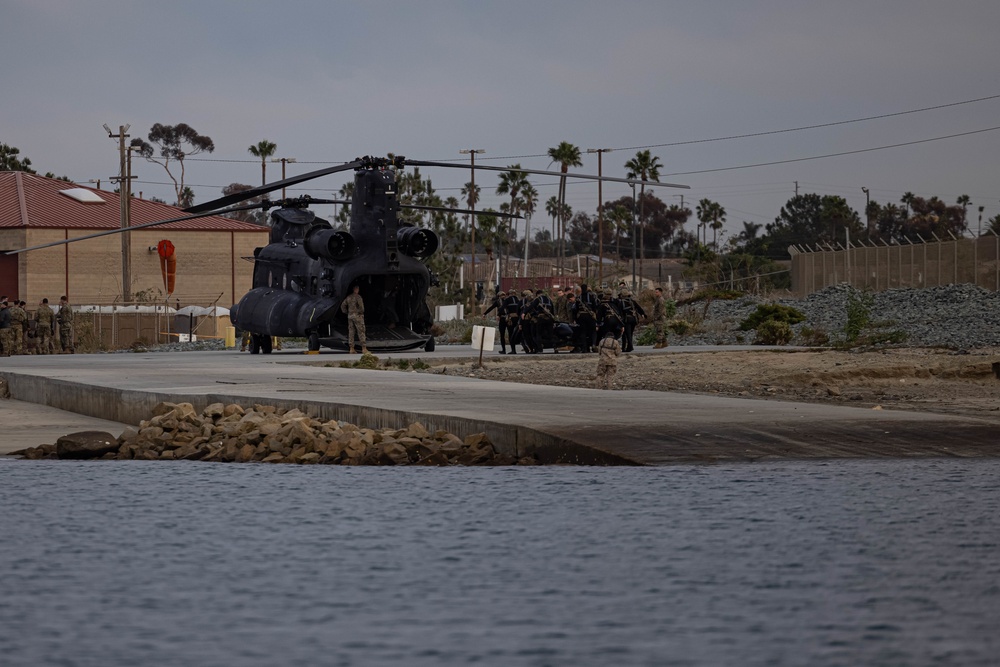 Recon Marines conduct helocast training during Steel Knight 23