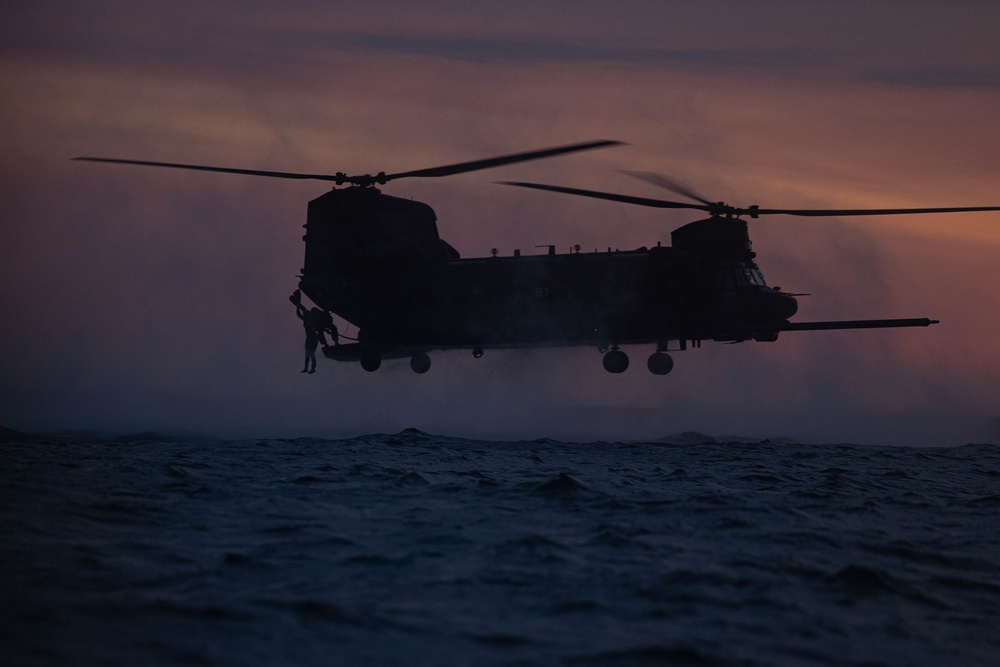 Recon Marines conduct helocast training during Steel Knight 23