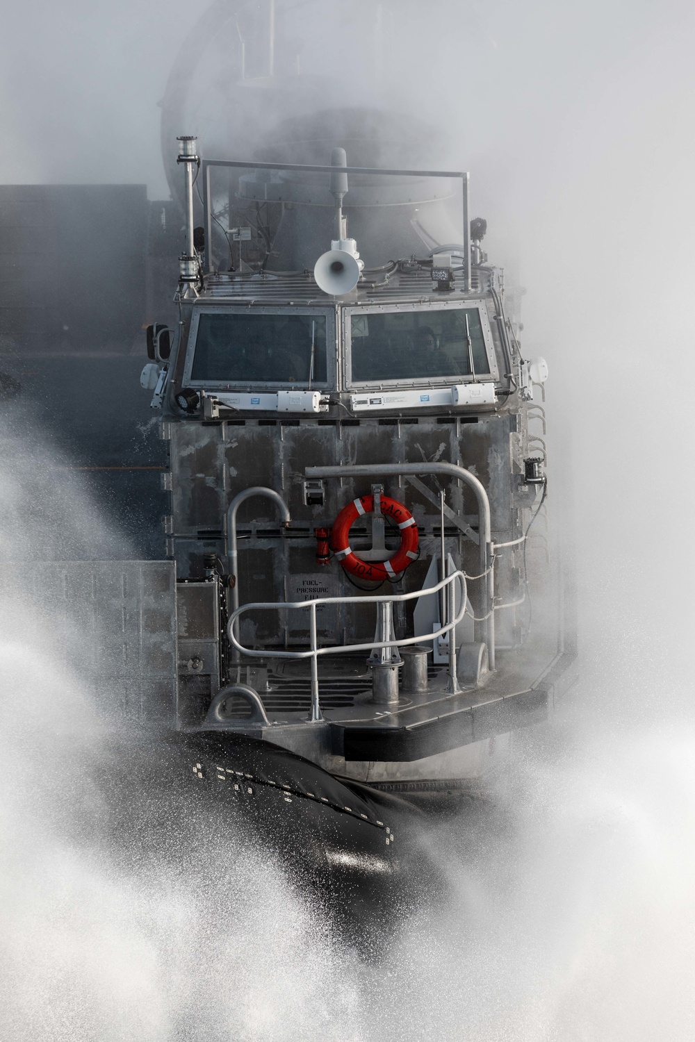 Kearsarge is Underway Conducting LCAC 100 Tests and Qualifications