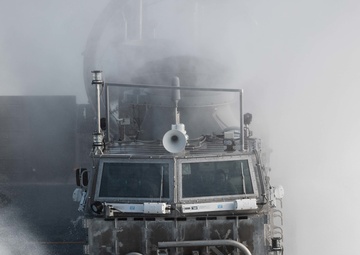 Kearsarge is Underway Conducting LCAC 100 Tests and Qualifications