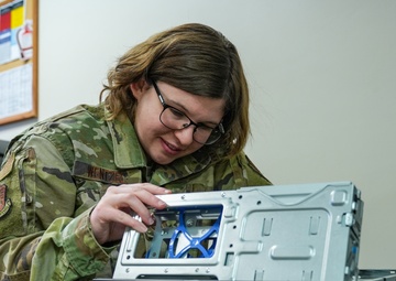 Comm Focal Point Provides technical expertise