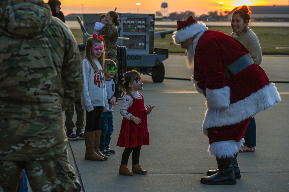 The 126 ARW Spread Holiday Cheer with Their Annual Holiday Extravaganza