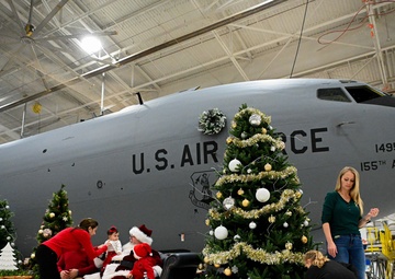 The 126 ARW Spread Holiday Cheer with Their Annual Holiday Extravaganza