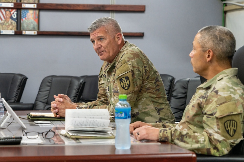 DVIDS - Images - Command Sgt. Maj. Kevin Gaiser speaks to Senior ...