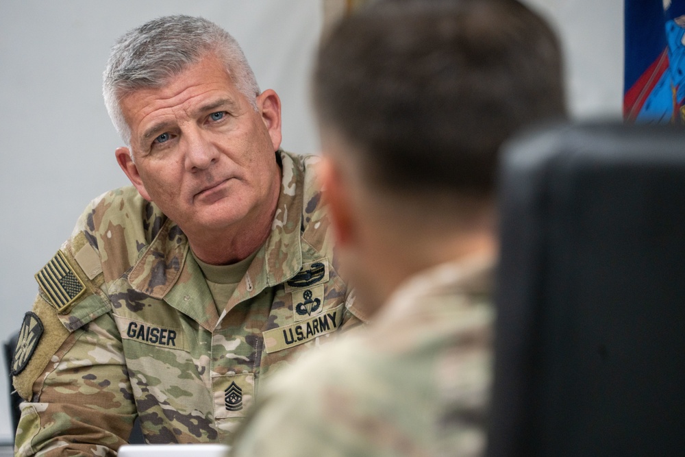 Command Sgt. Maj. Kevin Gaiser speaks to Senior Enlisted Advisors