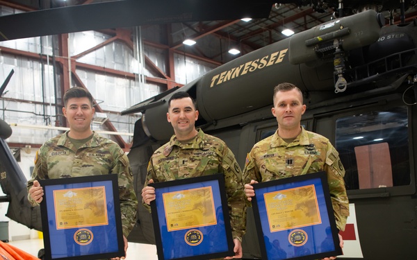 Soldiers Receive Award