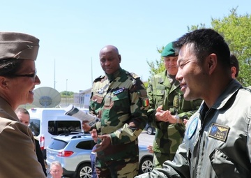 Fleet Weather Center Norfolk Hosts Foreign Partners