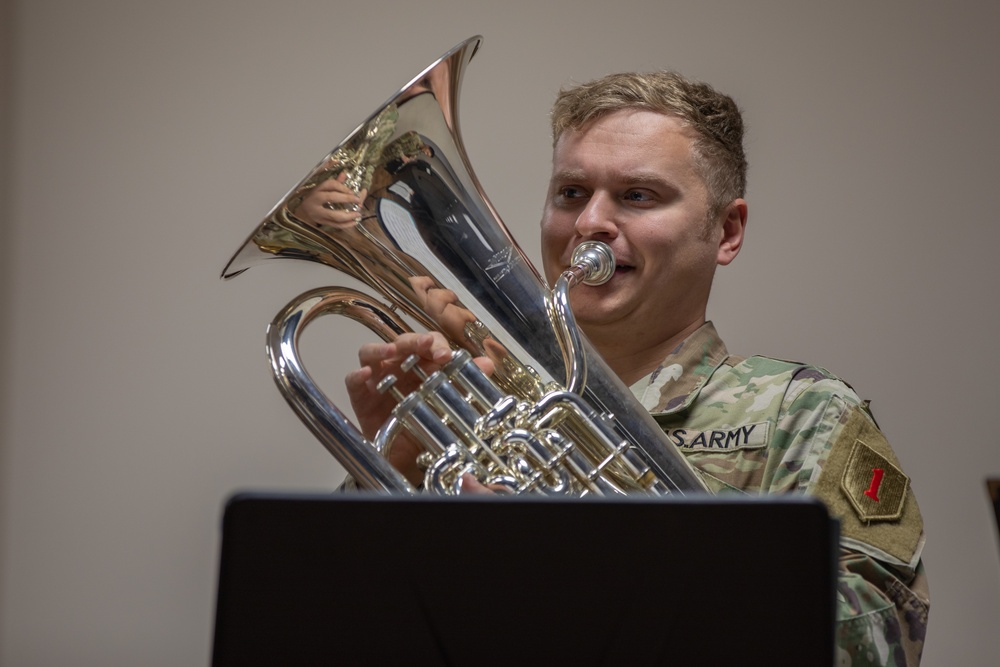 1st Infantry Division Band Rocks On during Holiday Tour in Bemowo Piskie