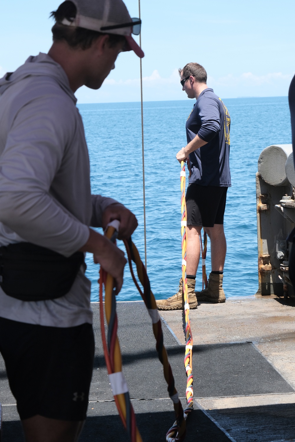 DPAA and MDSU Company 1-6 Conduct Dive Operations near Solomon Islands