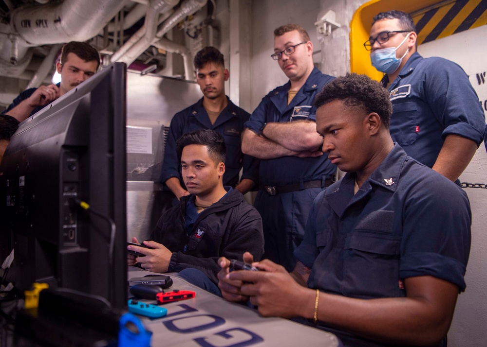USS Carl Vinson (CVN 70) MWR Event