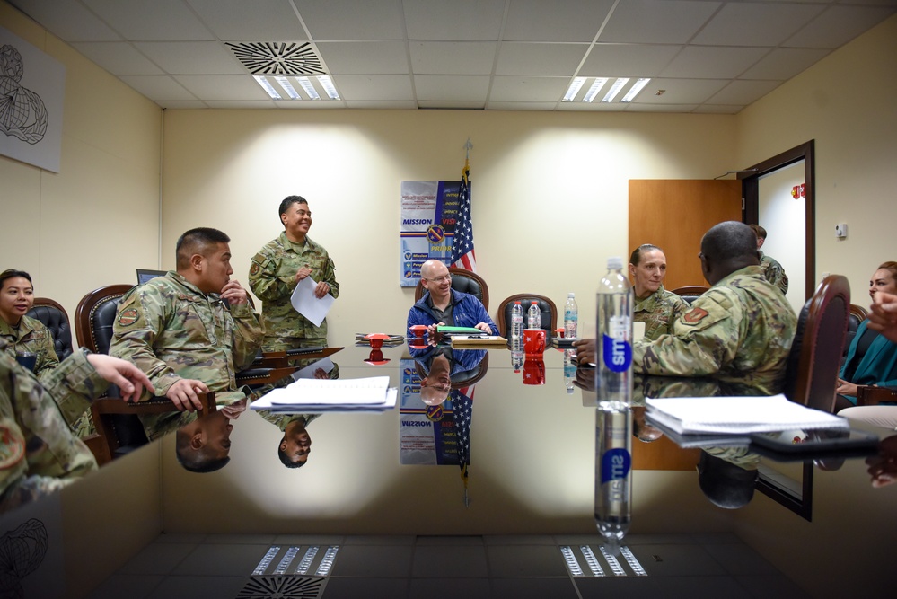 USAFE FM/CC visits 39th ABW