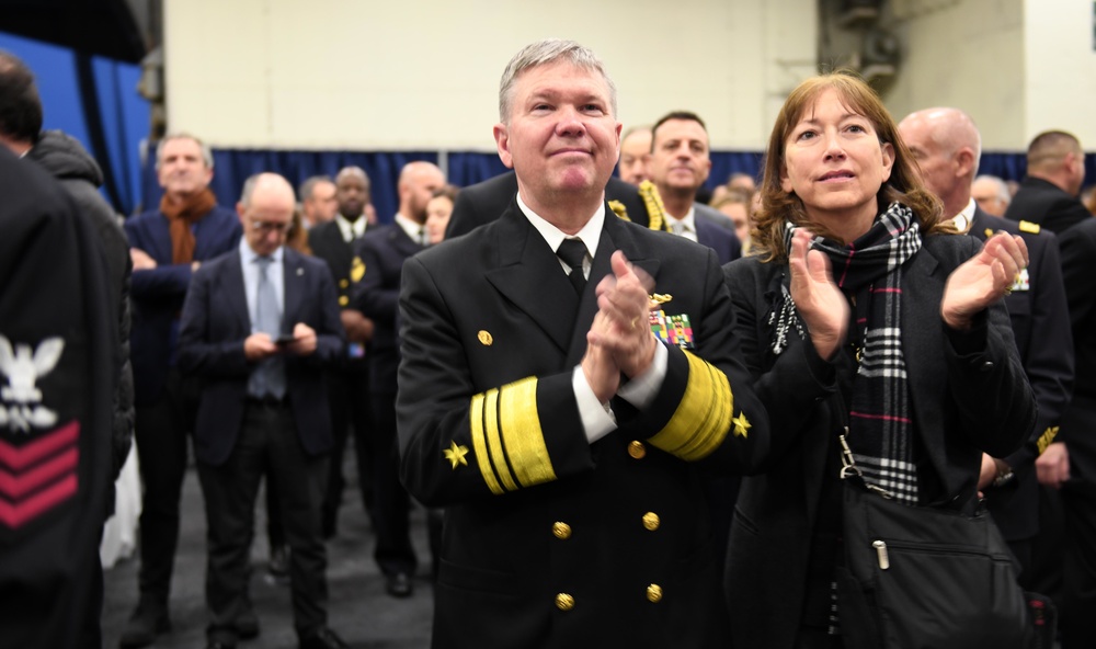 NAVEUR-NAVAF, SIXFLT host reception aboard USS George H.W. Bush