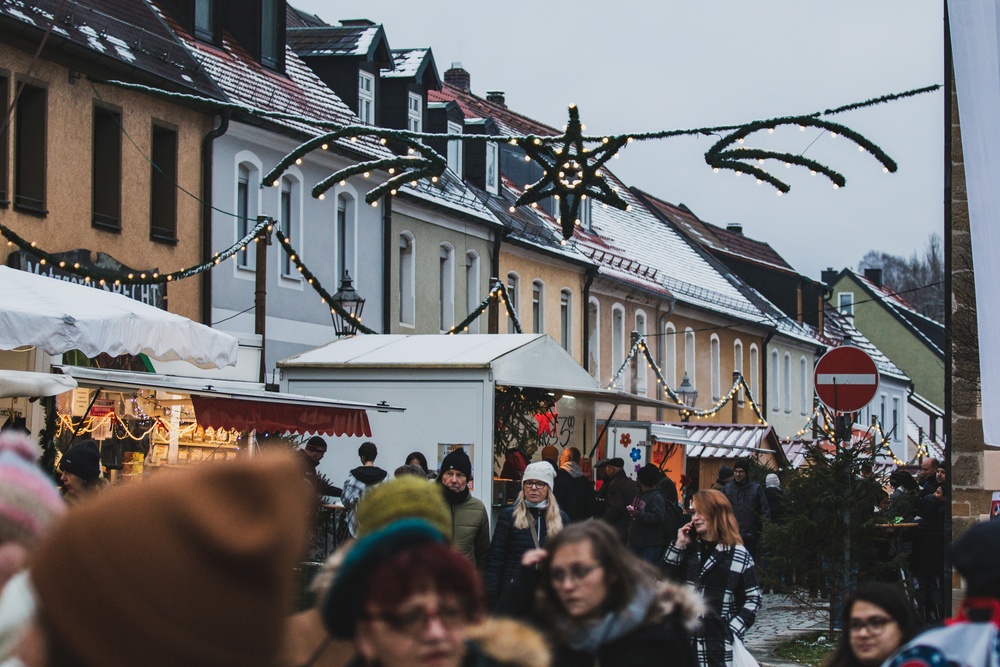 Grafenwoehr Community Holds Christmas Market