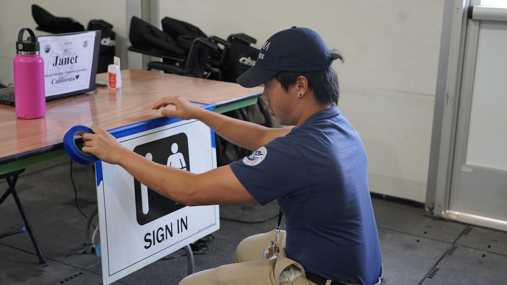 FEMA Corps Memeber Helps Set Up Sanibel Island Disaster Recovery Center