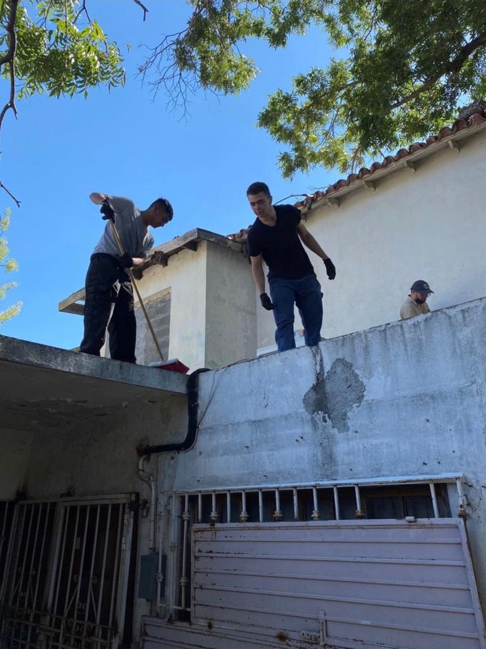MSGs volunteer at a special needs school in Mexico