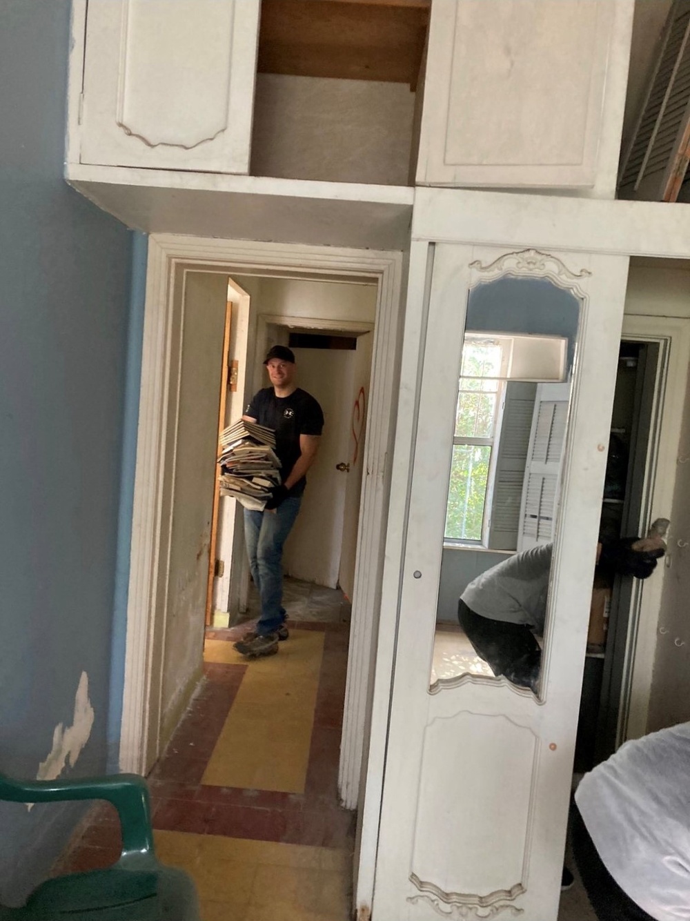 MSGs volunteer at a special needs school in Mexico