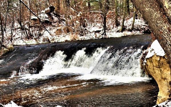 Photo Essay: Snowy day at Fort McCoy's Trout Falls in Pine View Recreation Area, Part II