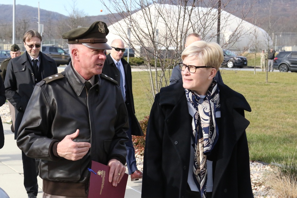 Lithuania Prime Minister visits Fort Indiantown Gap