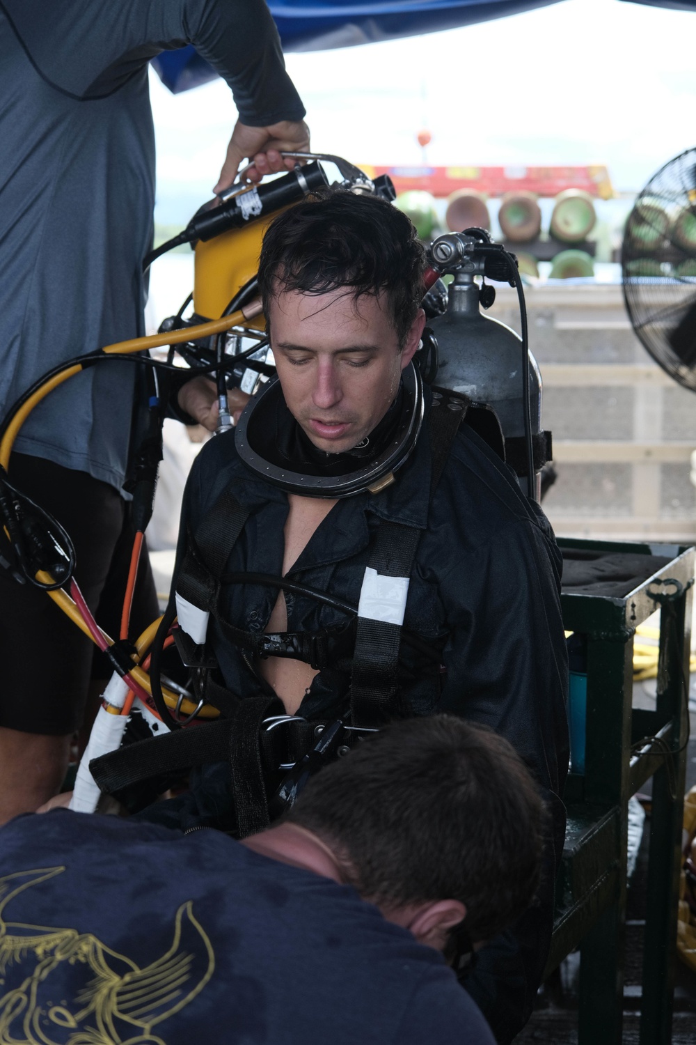 DPAA and MDSU Company 1-6 Conduct Dive Operations near Solomon Islands