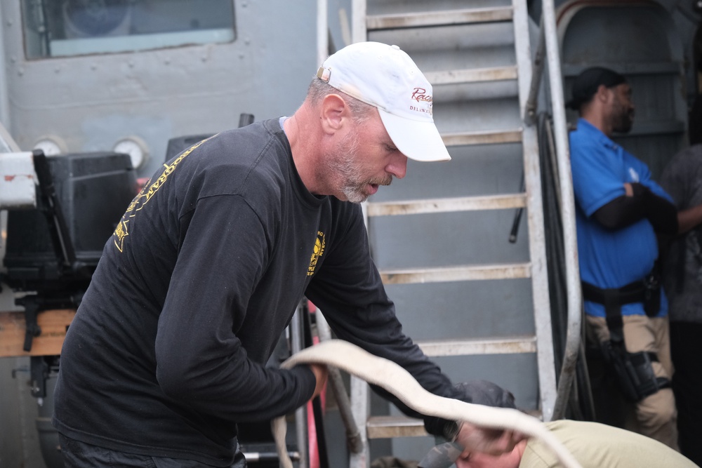 DPAA and MDSU Company 1-6 Conduct Dive Operations near Solomon Islands